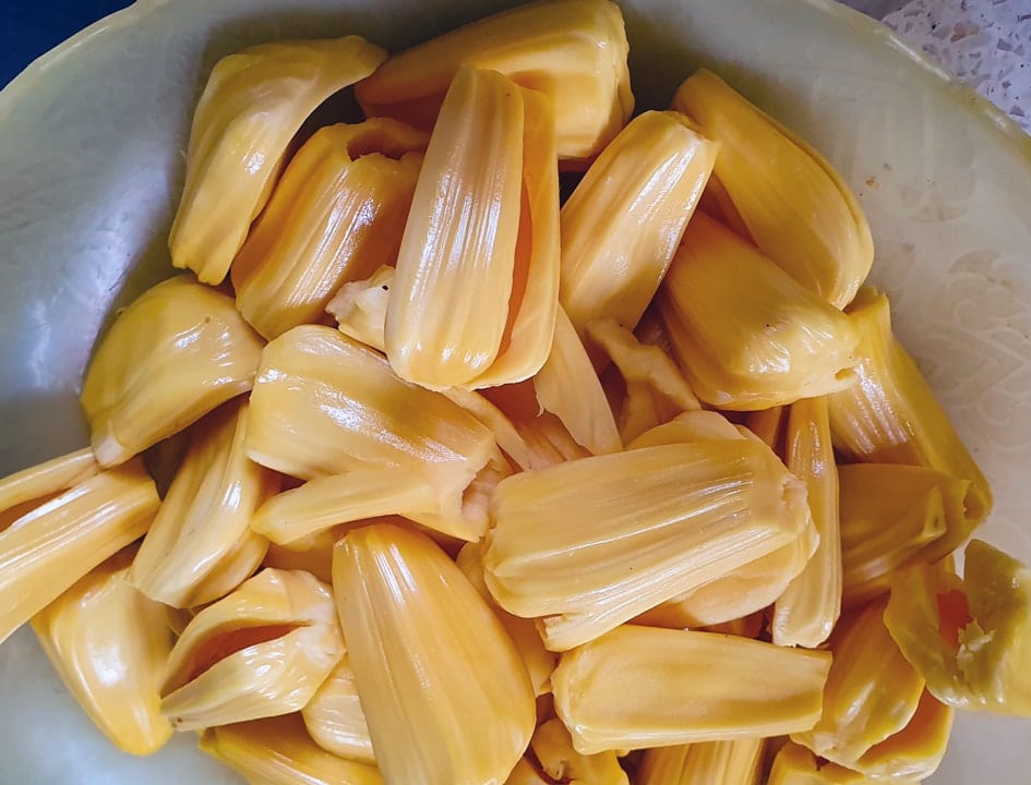 jackfruit in a bowl for jackfruit tacos recipe