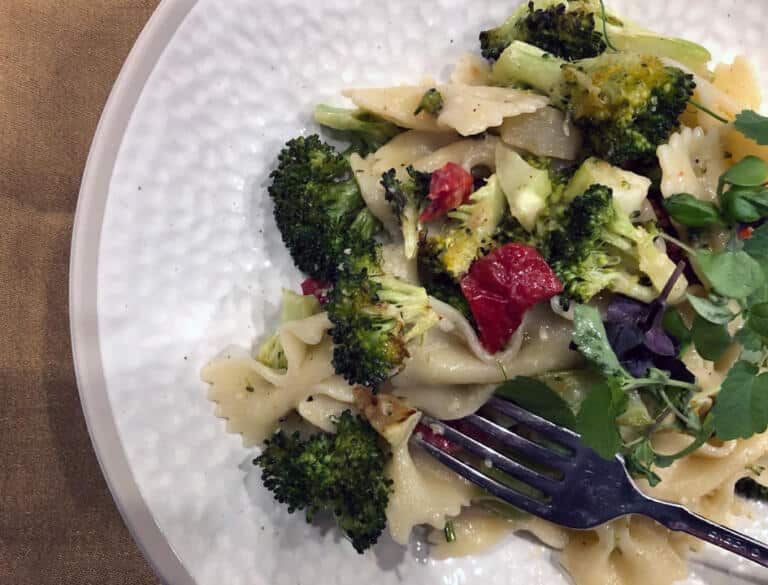 Broccoli Pasta The Best Broccoli and SunDried Tomato Pasta