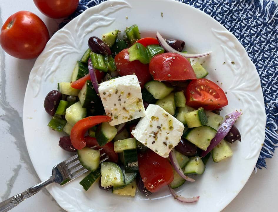 greek salad healthy